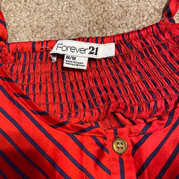 Forever 21 tank / blouse. Size M. - Picture 2 of 3